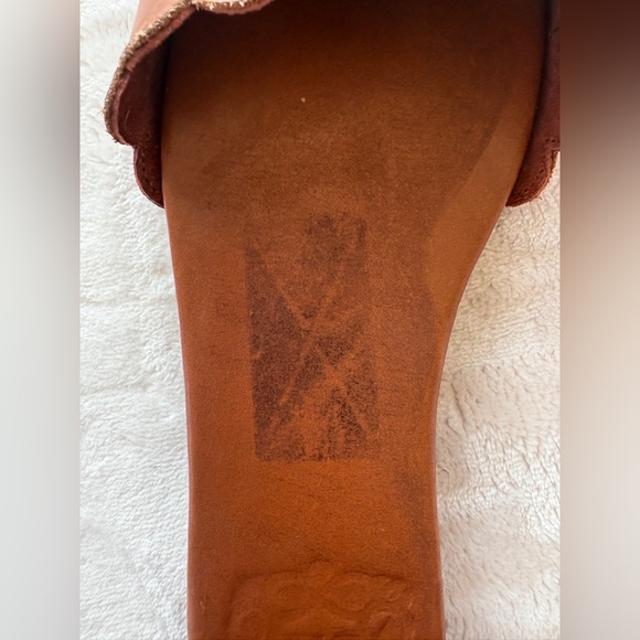 ELF Scalloped Tan Leather Flats. Double Ankle Strap. - Picture 15 of 16